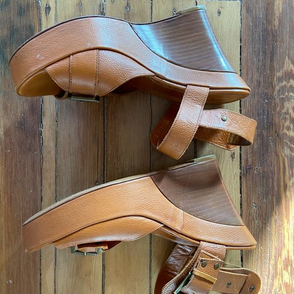 Via Spiga Italian Wedge Leather Sandal Heels - Picture 8 of 15